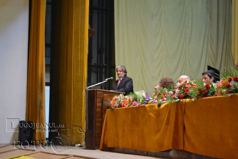 final de promotie coriolan brediceanu lugoj festivitatea de premiere 29 mai 2014 lugojeanul foto (1)